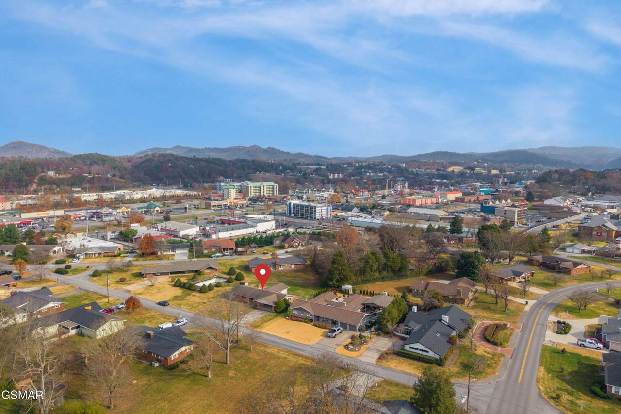 https://bt-photos.global.ssl.fastly.net/nashville/1280_boomver_1_RTC3304105-1.jpg