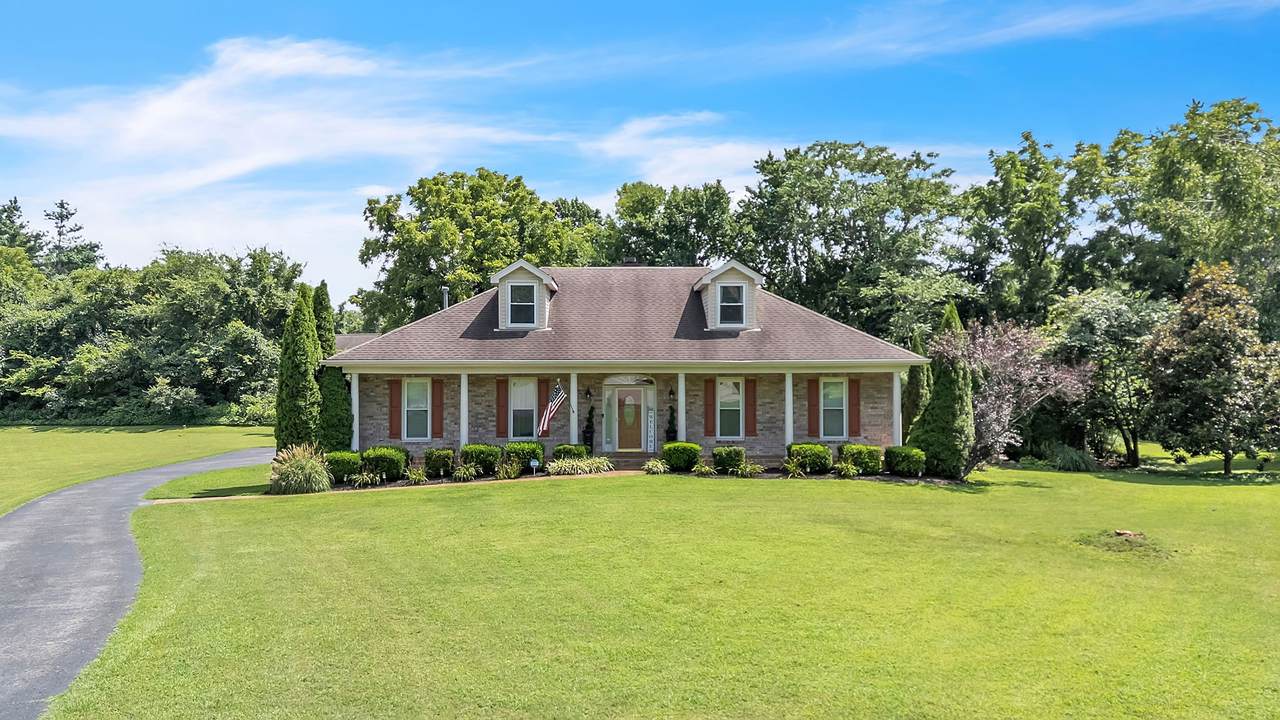 124 Medford Pl - Photo 1