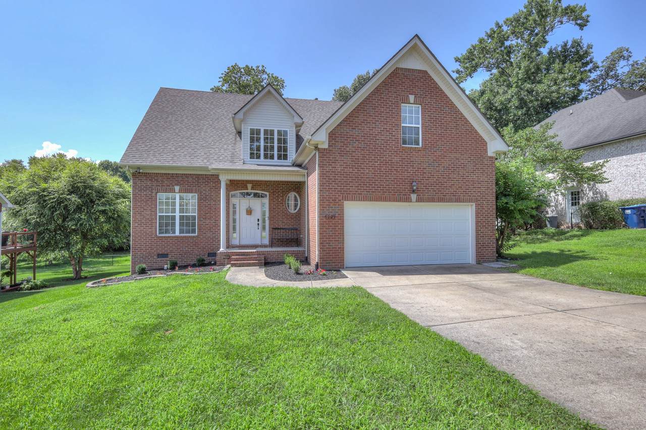 5029 Claude Dr - Photo 1