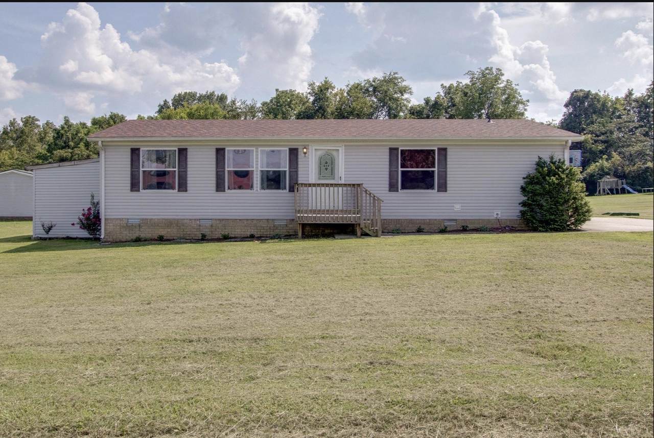 105 Southpark Cir - Photo 1
