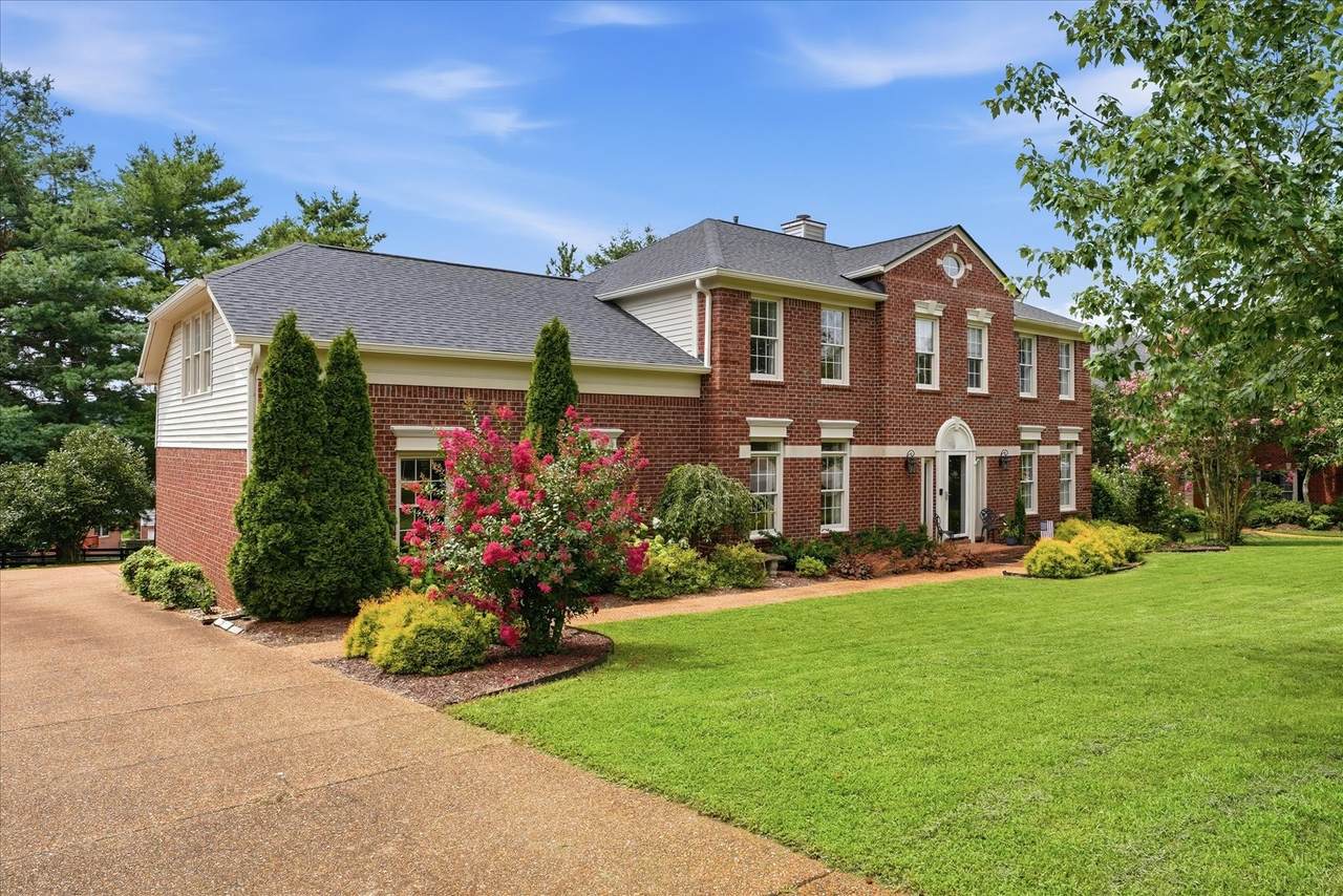 https://bt-photos.global.ssl.fastly.net/nashville/1280_boomver_1_RTC3304306-1.jpg