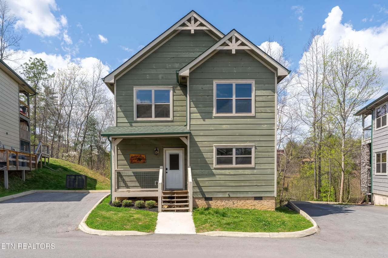 911 Osprey Way - Photo 1