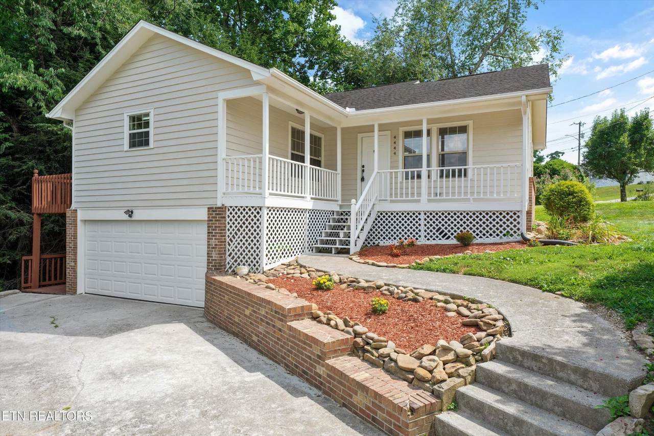 4444 Saint Lucia Lane - Photo 1