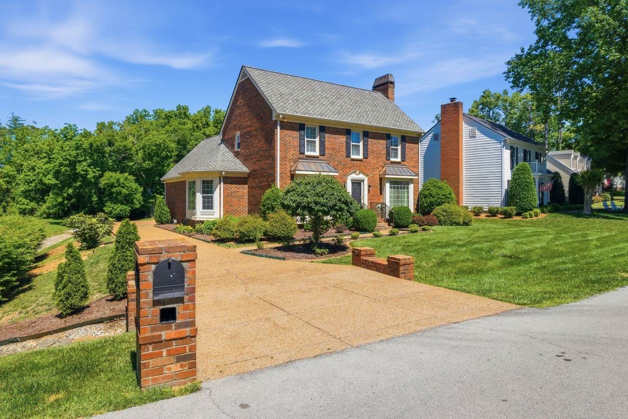 166 Cottonwood Dr - Photo 1
