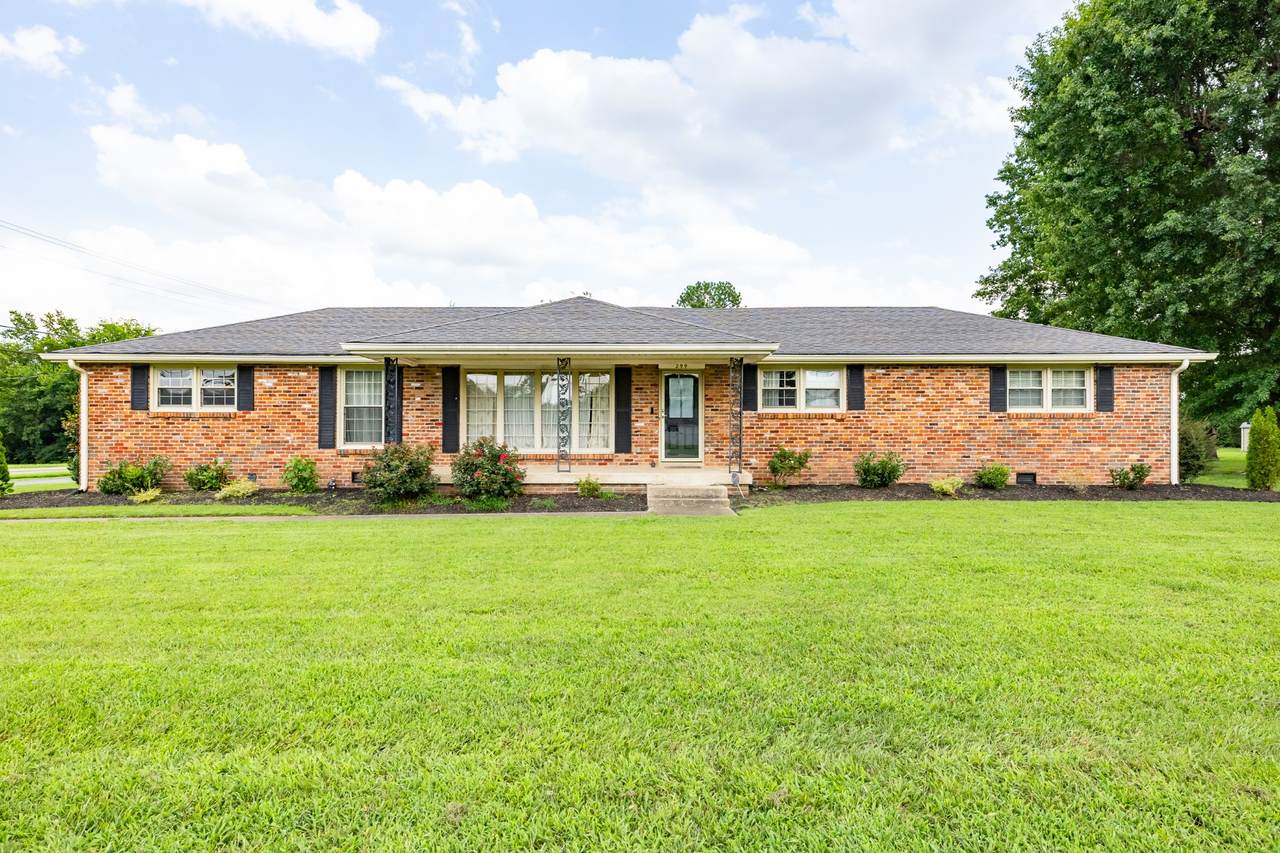 299 Winwood Dr - Photo 1