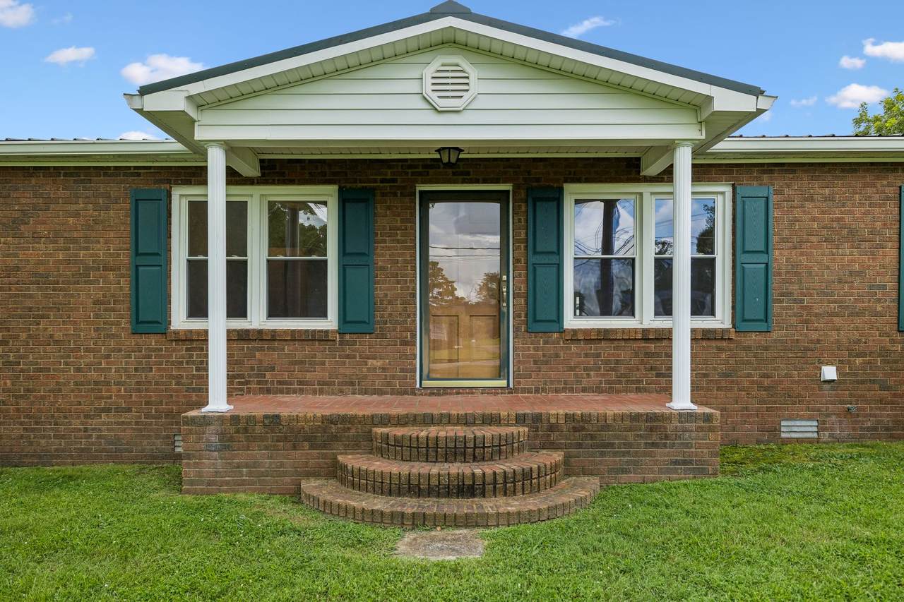 https://bt-photos.global.ssl.fastly.net/nashville/1280_boomver_1_RTC3304616-1.jpg
