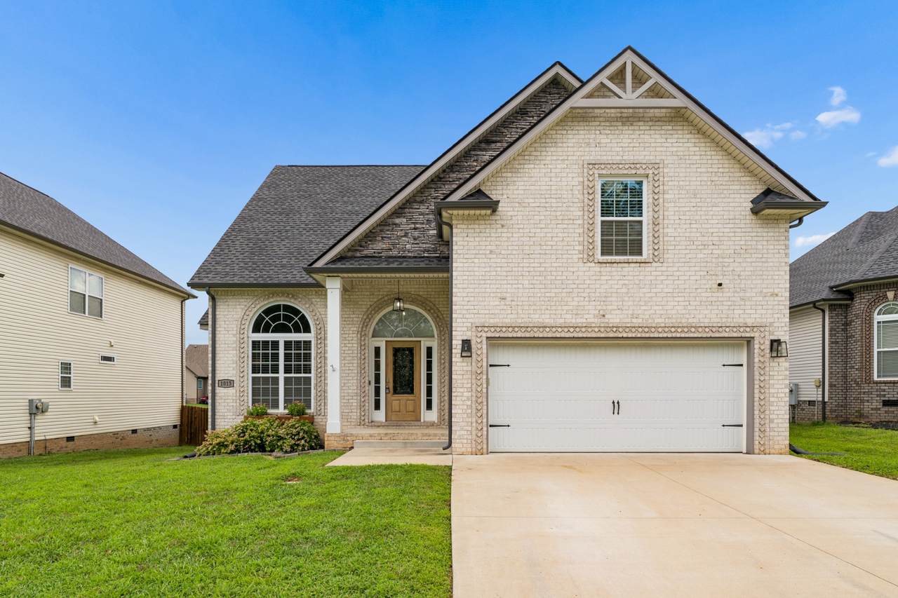 1013 Harrison Way - Photo 1