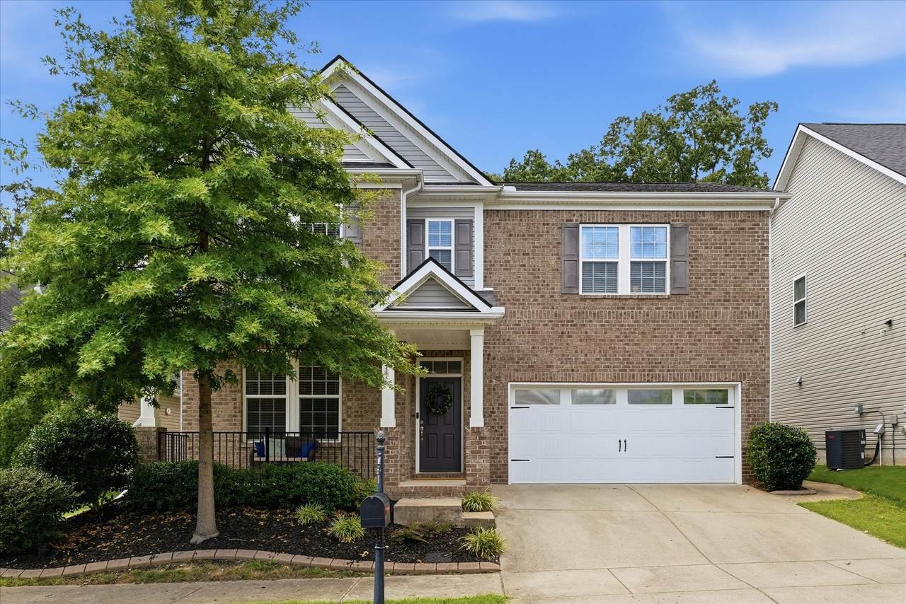 2137 Hickory Brook Dr - Photo 1