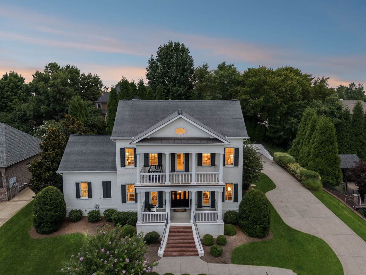 https://bt-photos.global.ssl.fastly.net/nashville/1280_boomver_1_RTC3305078-1.jpg