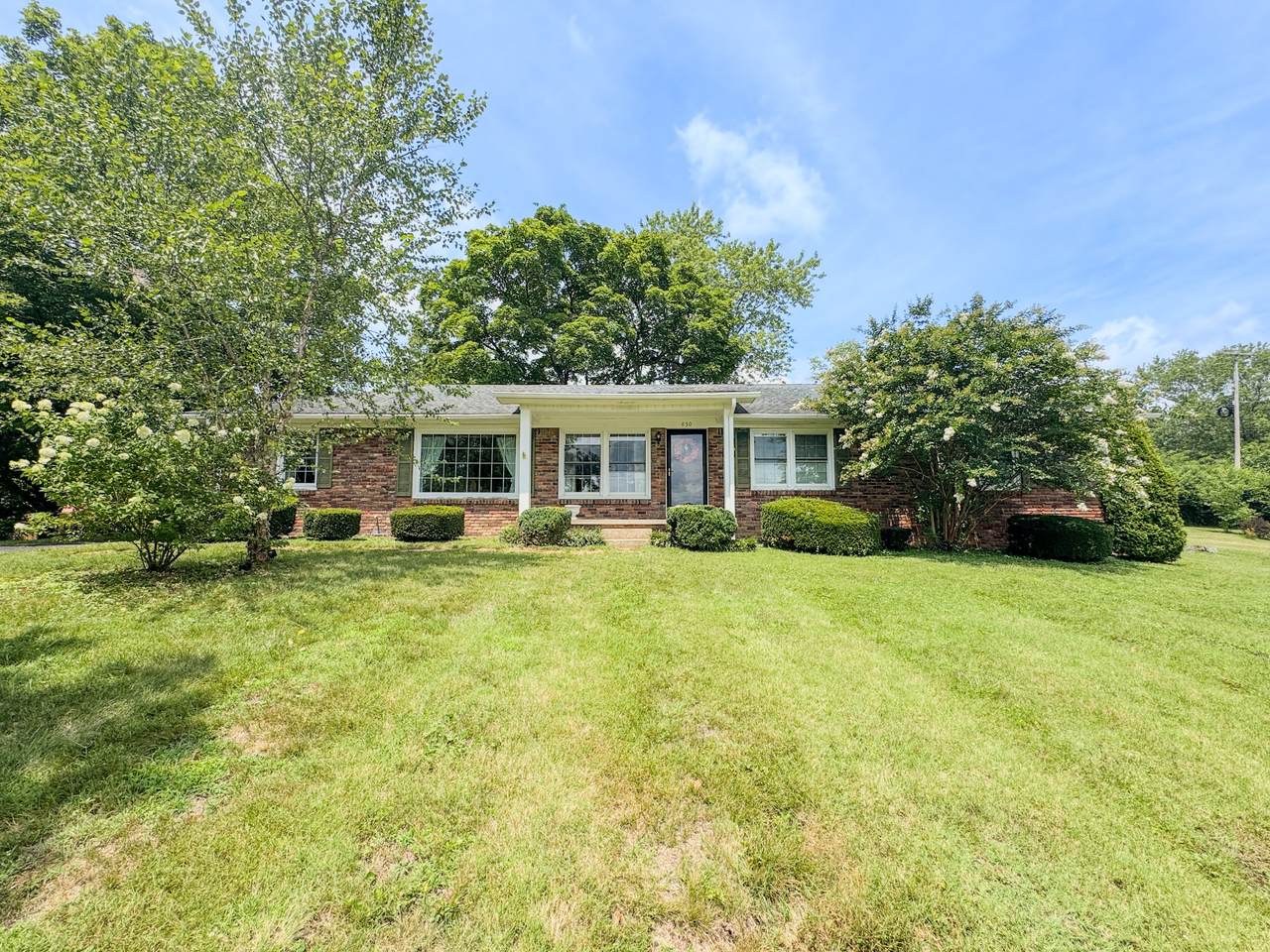 https://bt-photos.global.ssl.fastly.net/nashville/1280_boomver_1_RTC3305080-1.jpg