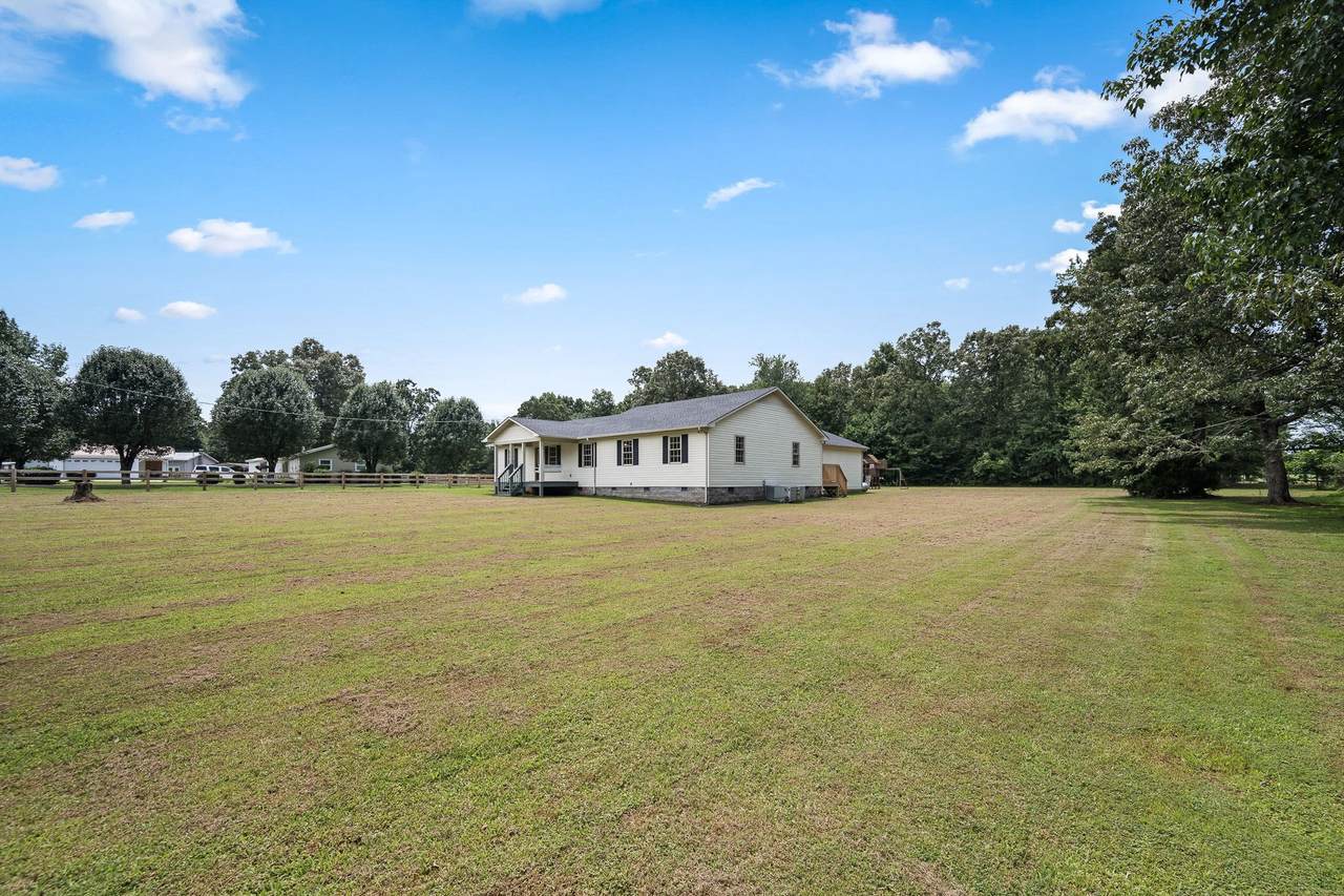 https://bt-photos.global.ssl.fastly.net/nashville/1280_boomver_1_RTC3305102-1.jpg