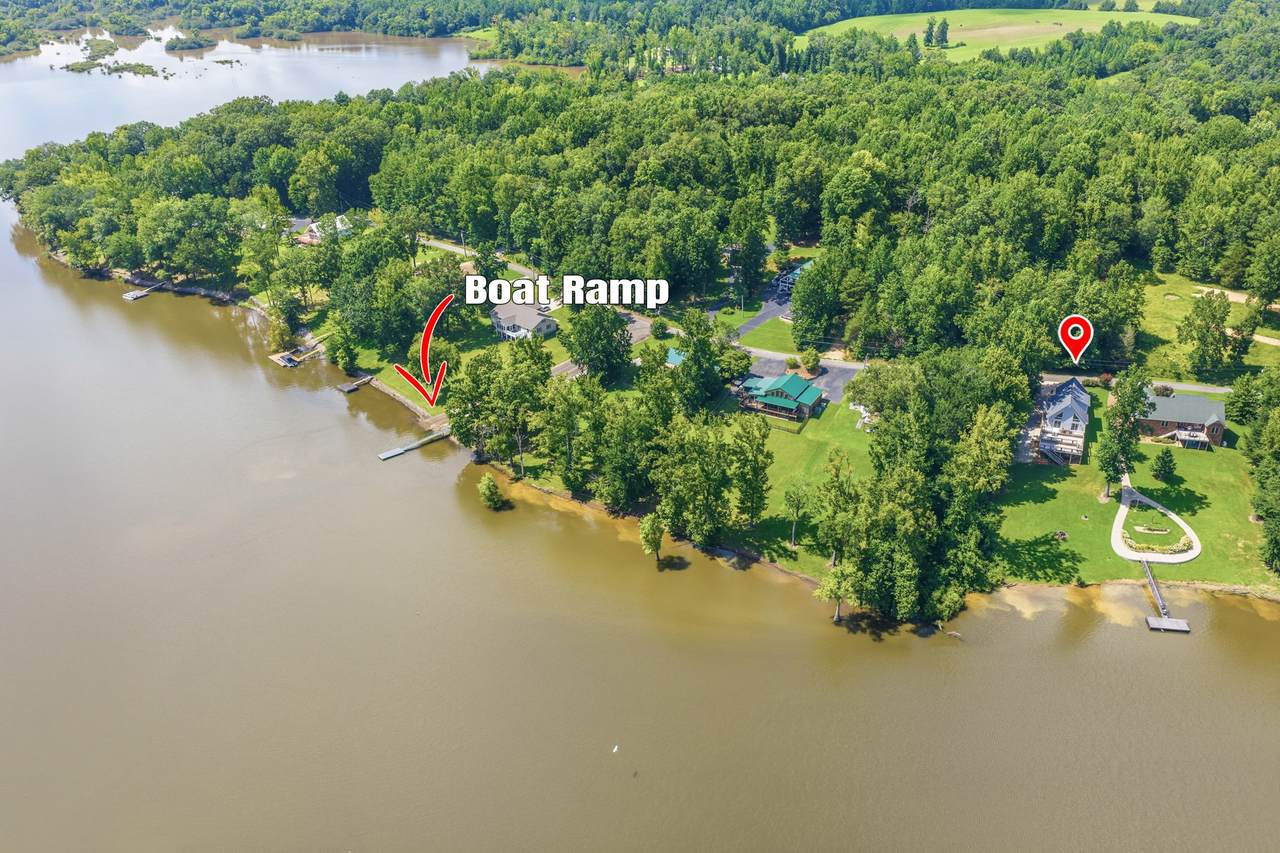 247 Featherfoot Parkway Loop - Photo 1