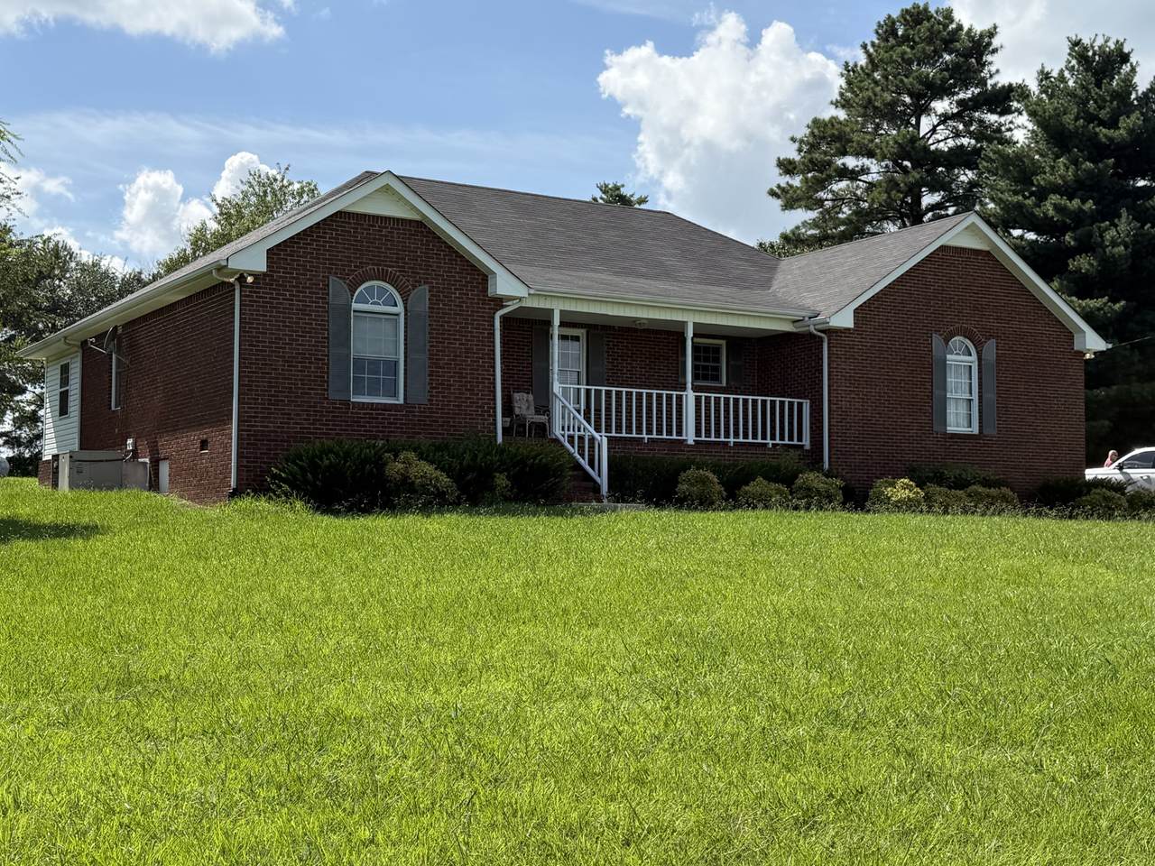 https://bt-photos.global.ssl.fastly.net/nashville/1280_boomver_1_RTC3305317-1.jpg