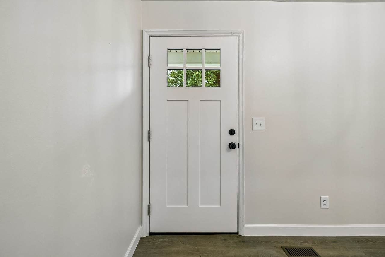 https://bt-photos.global.ssl.fastly.net/nashville/1280_boomver_1_RTC3305513-1.jpg