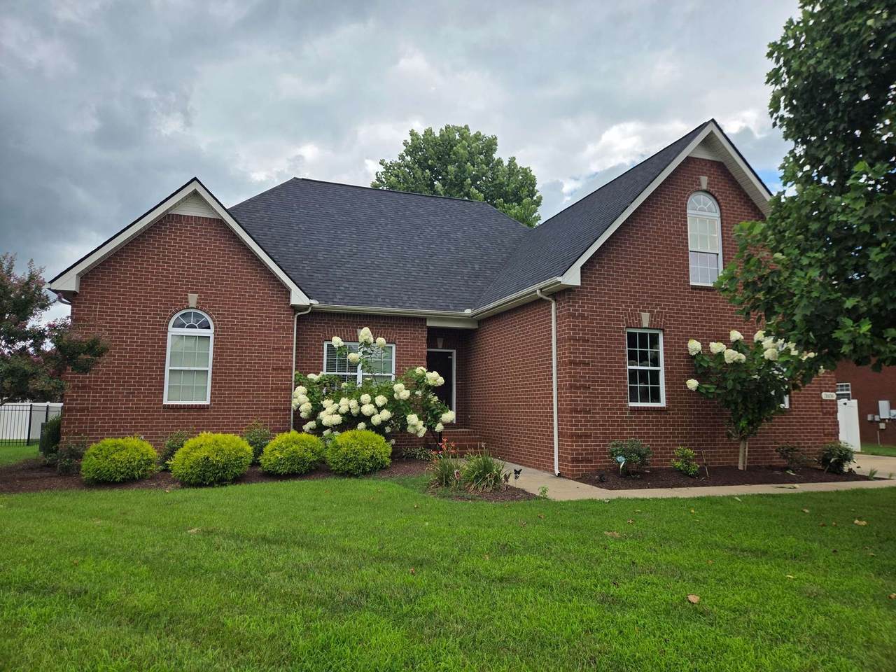 3606 Geneva Dr - Photo 1