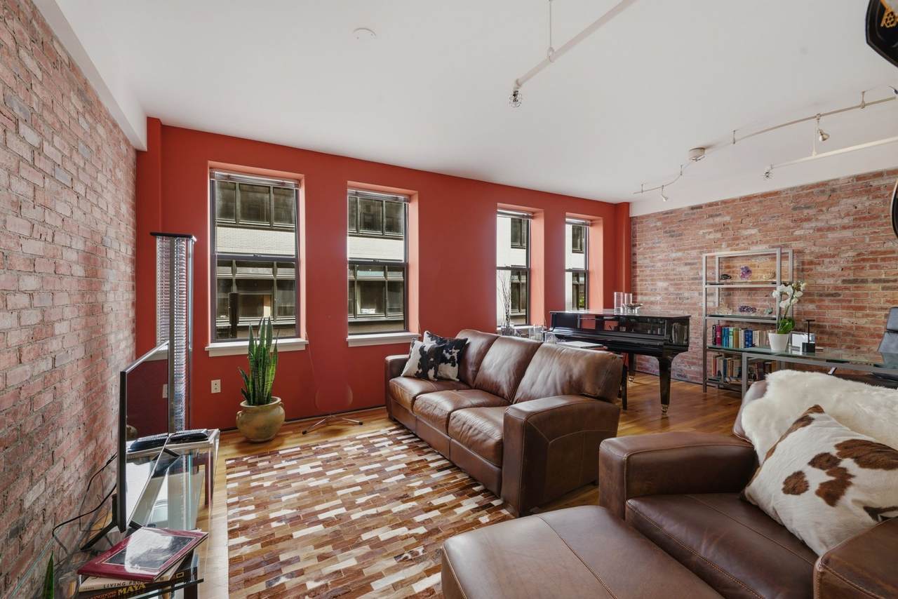 700 Church St - Photo 1