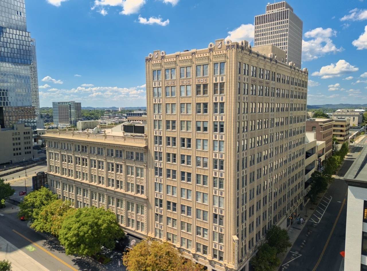 https://bt-photos.global.ssl.fastly.net/nashville/1280_boomver_1_RTC3305618-1.jpg