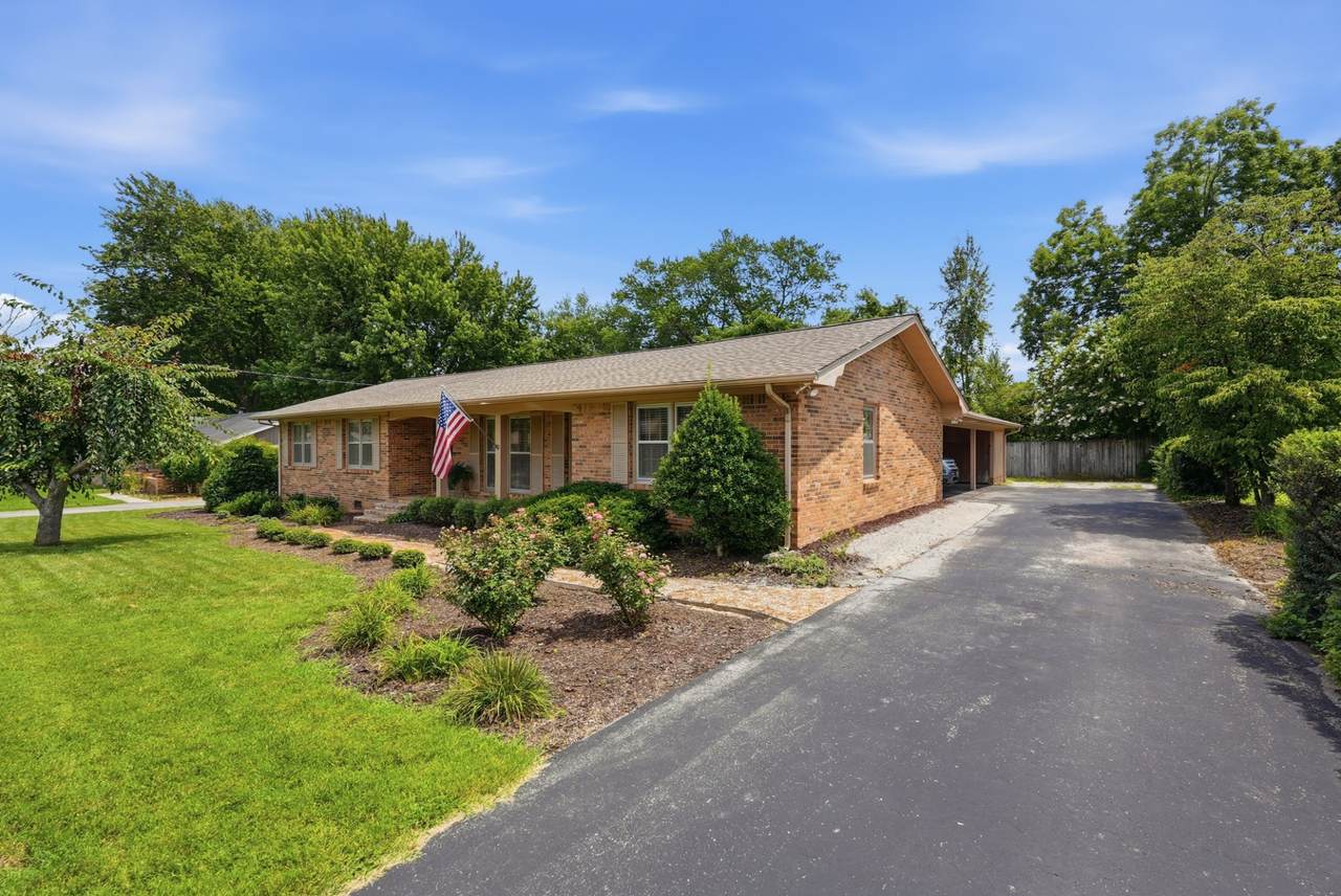 1617 Randy Dr - Photo 1