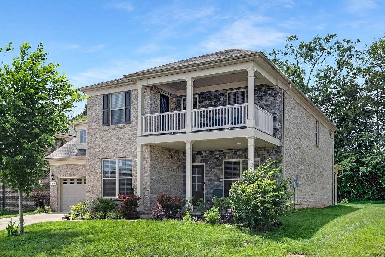 515 Weymouth Ln - Photo 1