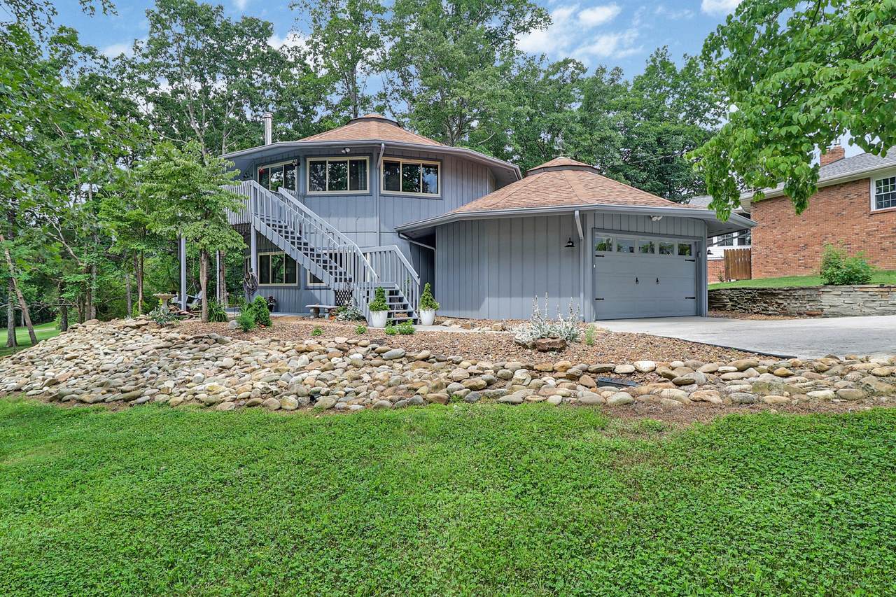 29 Sugarbush Ln - Photo 1