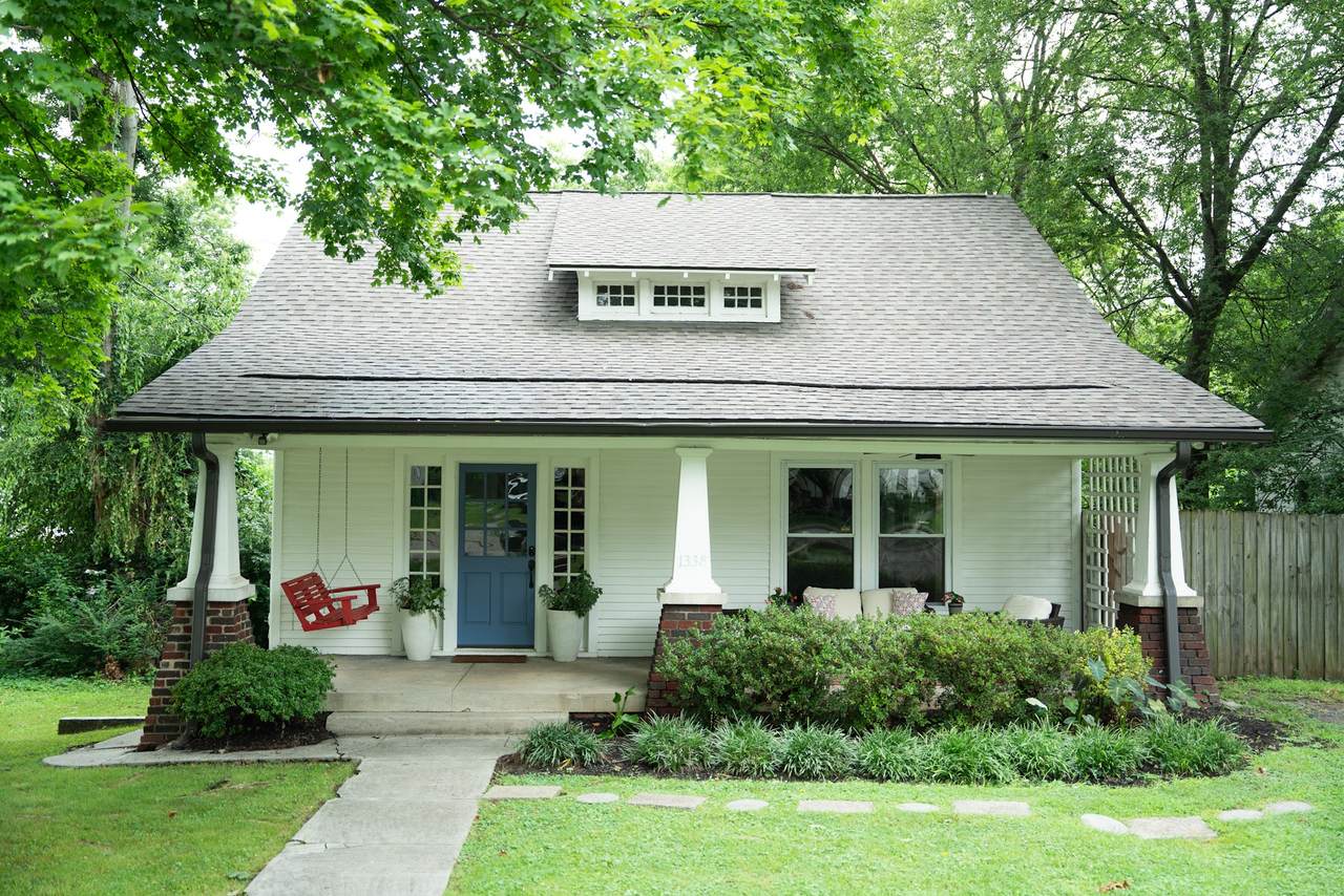 1338 Pennock Ave - Photo 1
