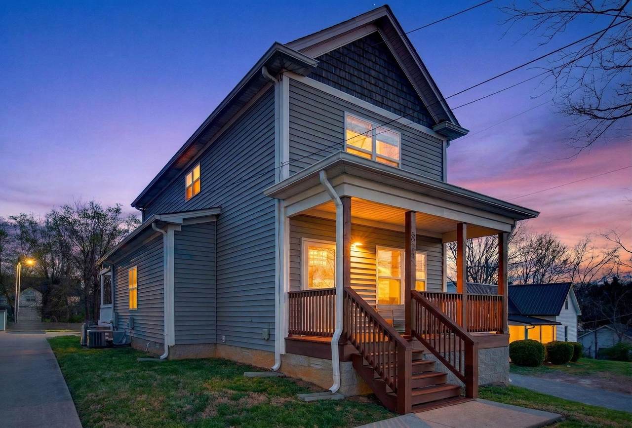 813 5th Ave - Photo 1