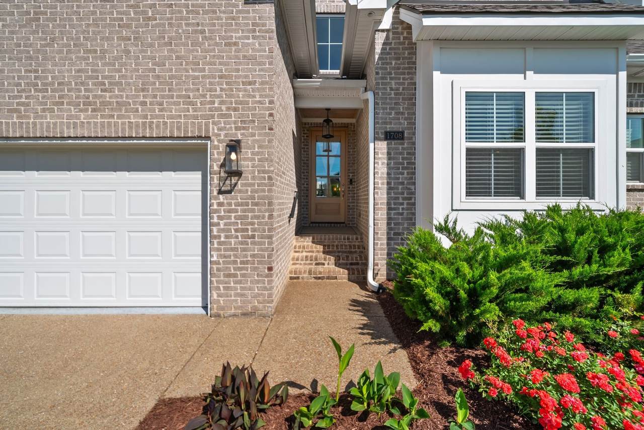 https://bt-photos.global.ssl.fastly.net/nashville/1280_boomver_1_RTC3306153-1.jpg