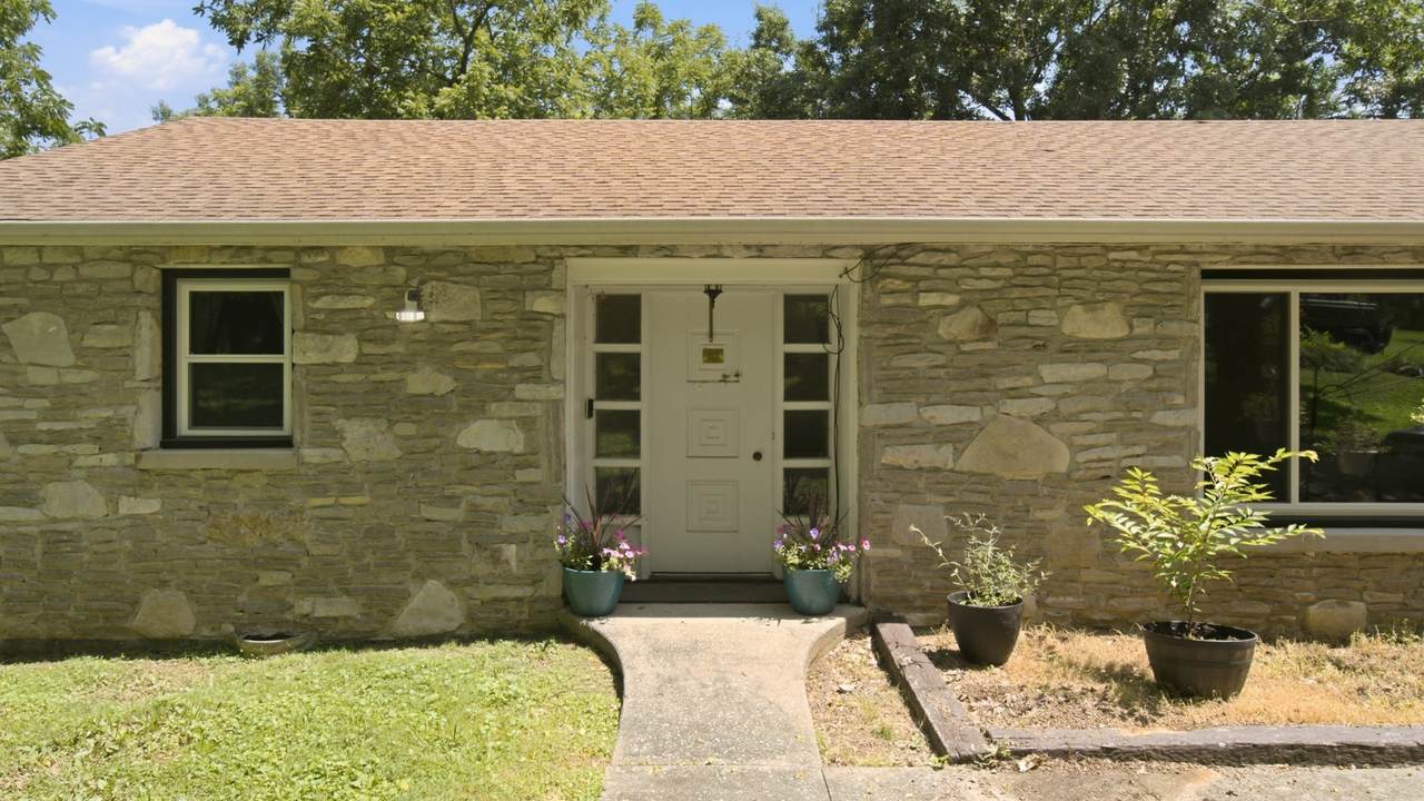 https://bt-photos.global.ssl.fastly.net/nashville/orig_boomver_2_RTC3306235-1.jpg