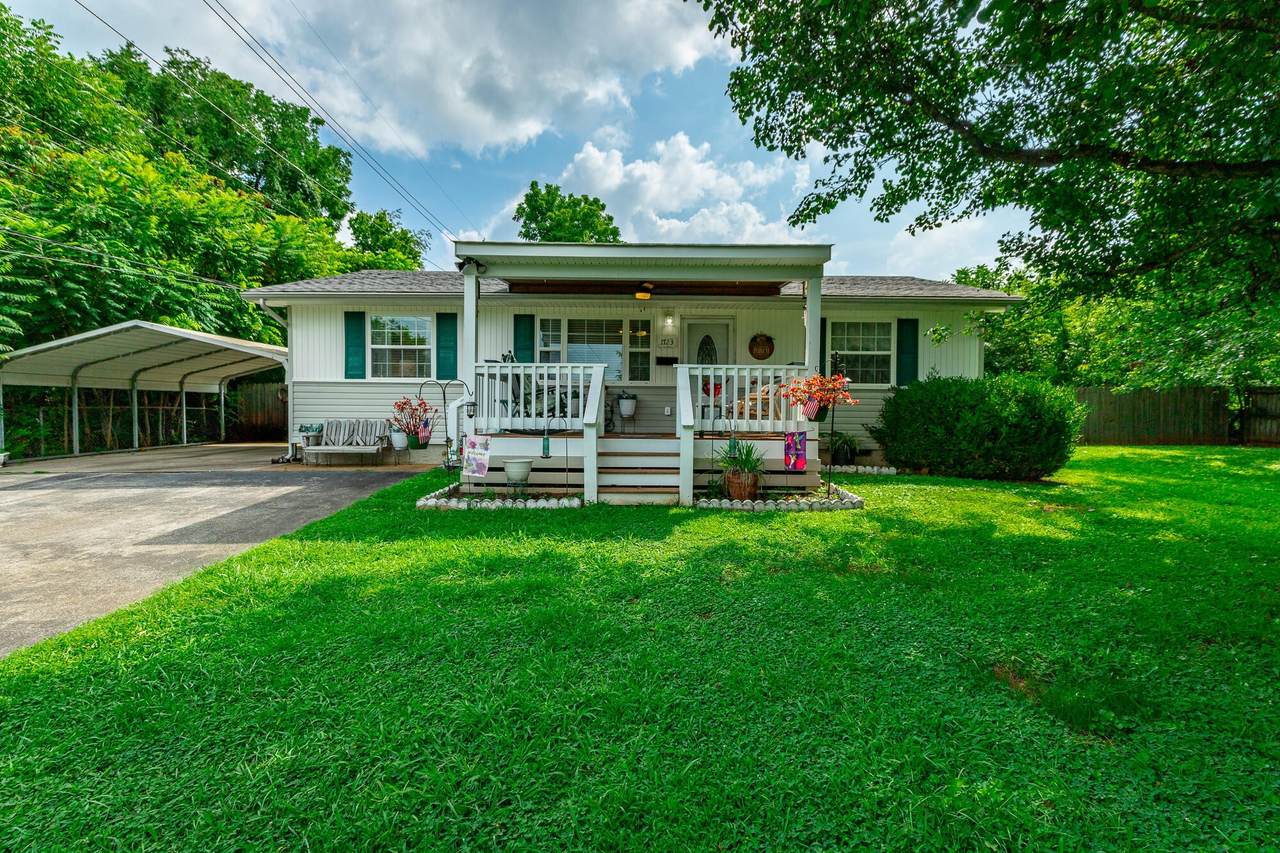 https://bt-photos.global.ssl.fastly.net/nashville/1280_boomver_1_RTC3306548-1.jpg