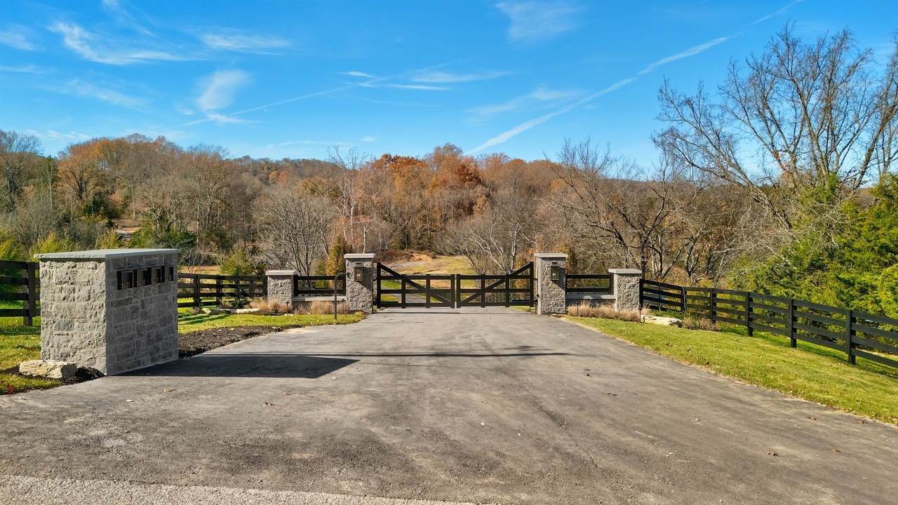 https://bt-photos.global.ssl.fastly.net/nashville/1280_boomver_1_RTC3306603-1.jpg