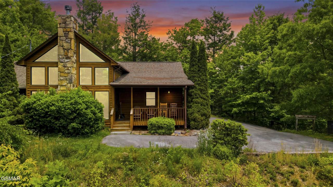 817 Sunshine Trail - Photo 1