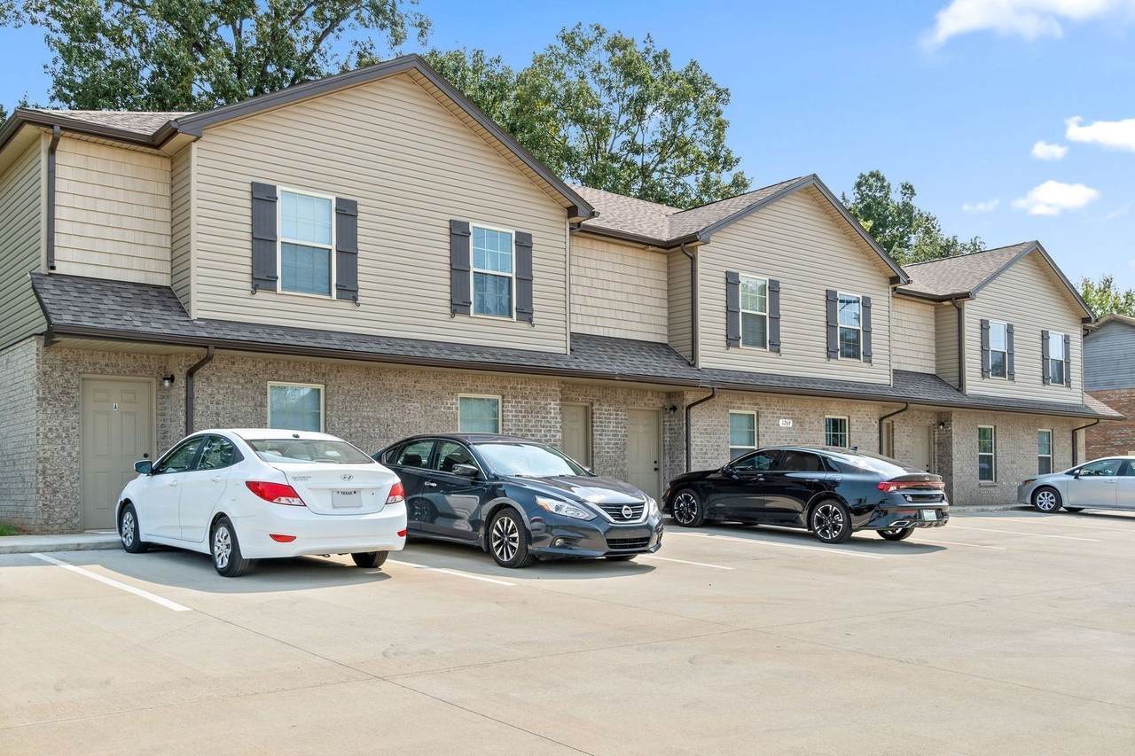 1269 Parkway Pl - Photo 1
