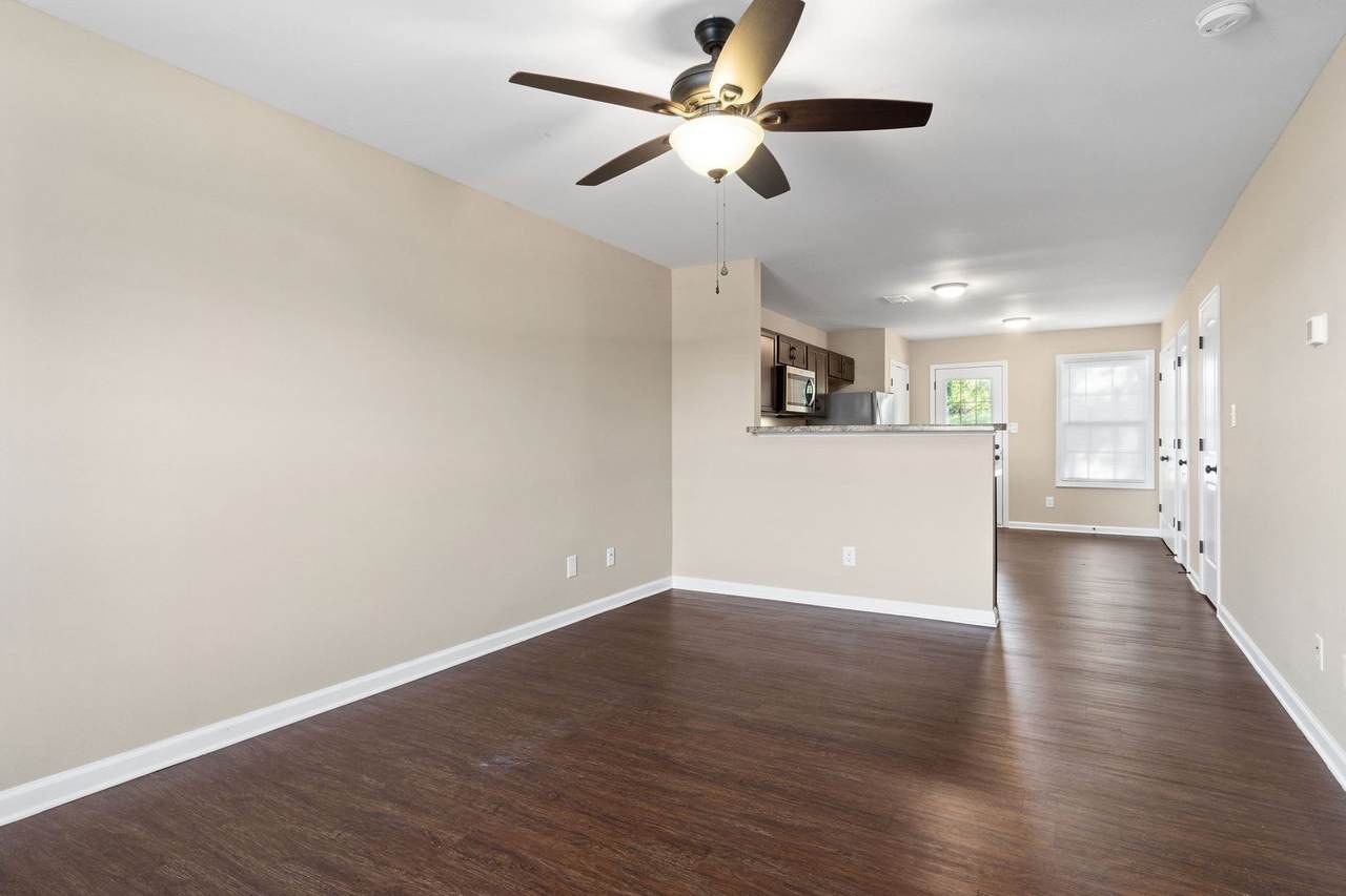 https://bt-photos.global.ssl.fastly.net/nashville/1280_boomver_1_RTC3309011-1.jpg