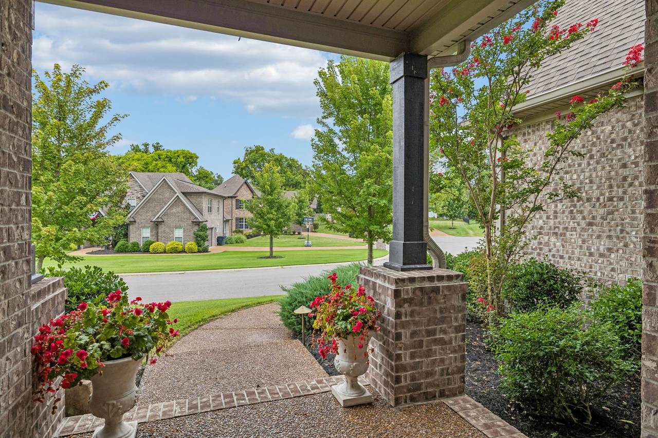 https://bt-photos.global.ssl.fastly.net/nashville/1280_boomver_1_RTC3311544-1.jpg