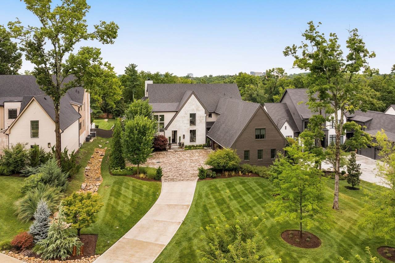 3718 Woodlawn Dr - Photo 1