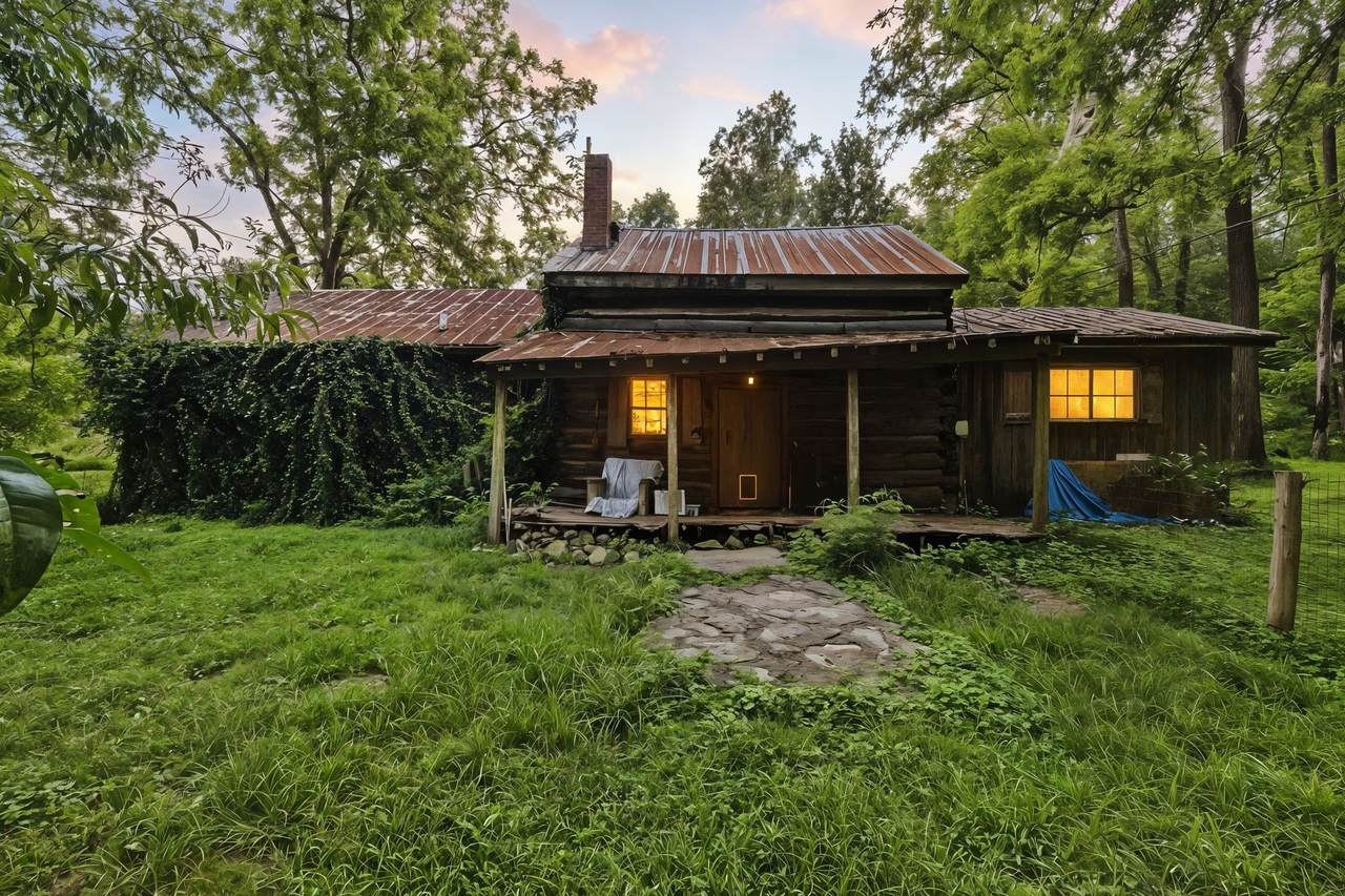 1150 Bell Hollow Rd - Photo 1