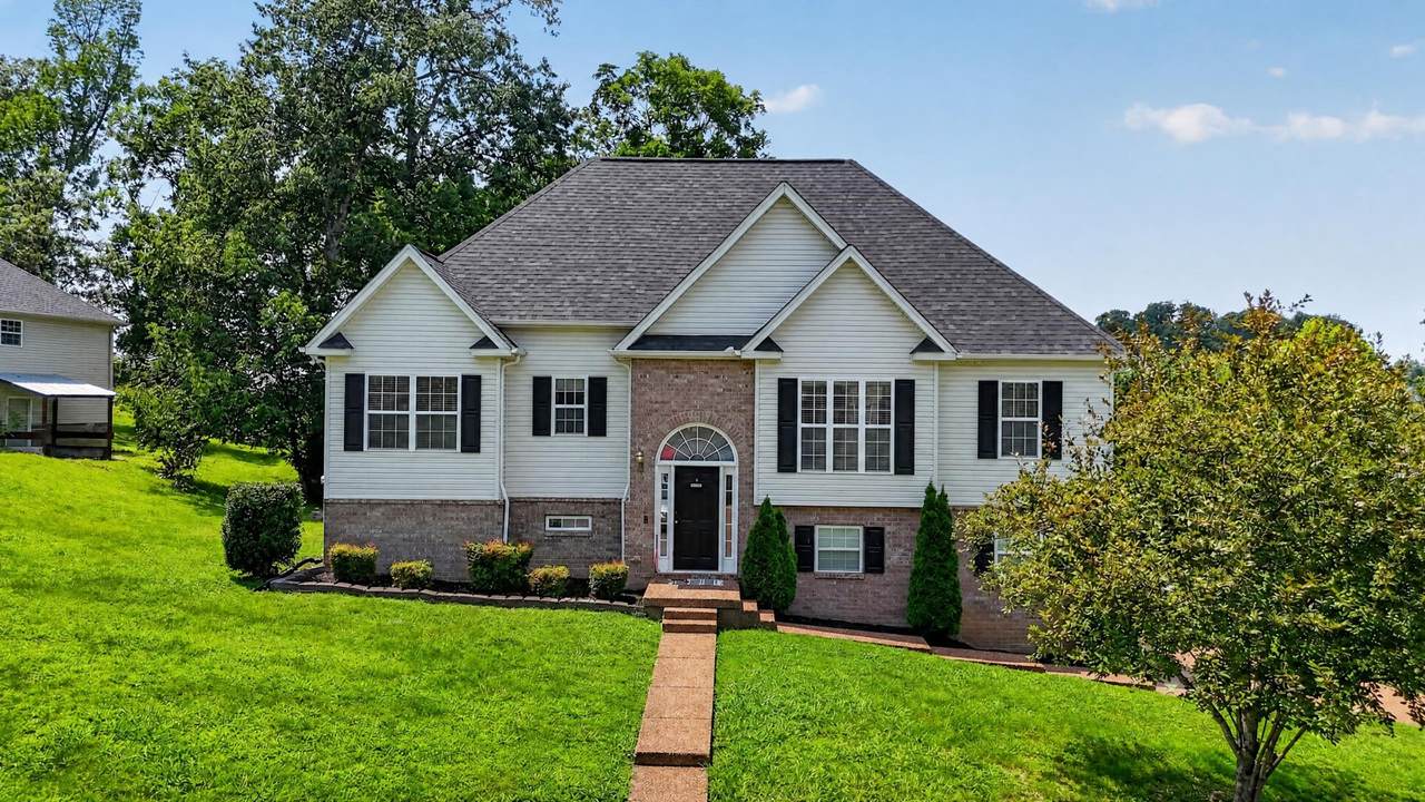 3000 Darrington Way - Photo 1