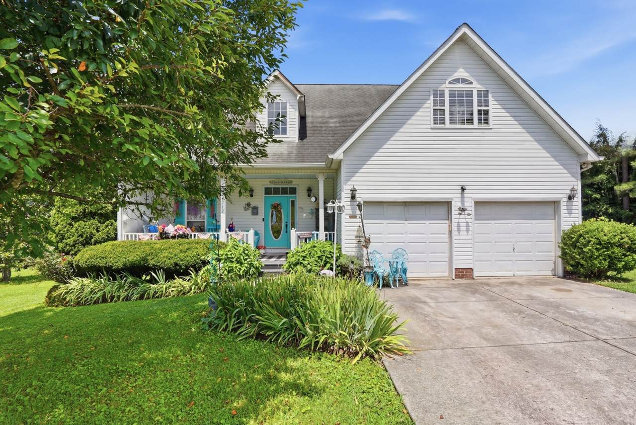 3742 Brookwood Dr - Photo 1