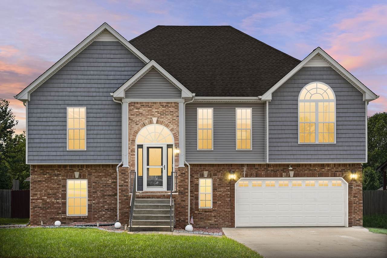 1764 Autumnwood Blvd - Photo 1