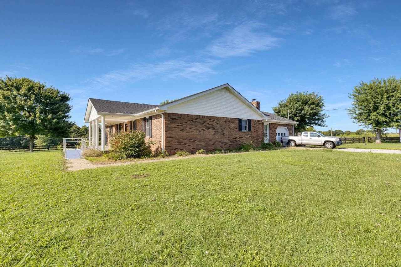 https://bt-photos.global.ssl.fastly.net/nashville/1280_boomver_1_RTC3312189-1.jpg