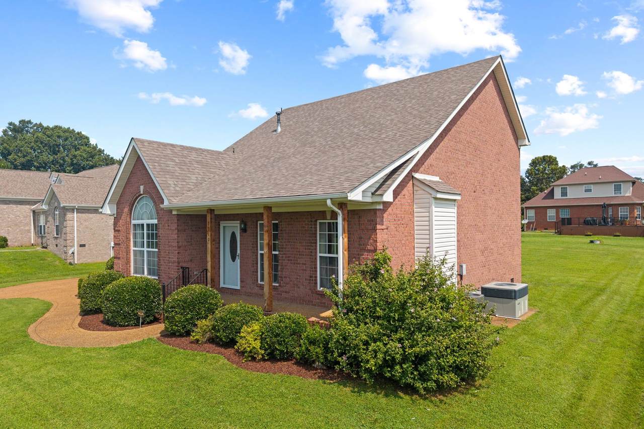 https://bt-photos.global.ssl.fastly.net/nashville/1280_boomver_1_RTC3312216-1.jpg