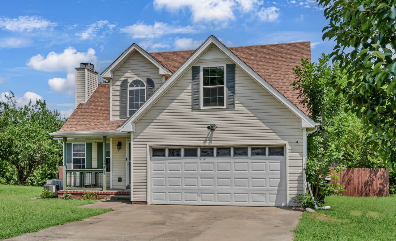 1960 Whirlaway Cir - Photo 1