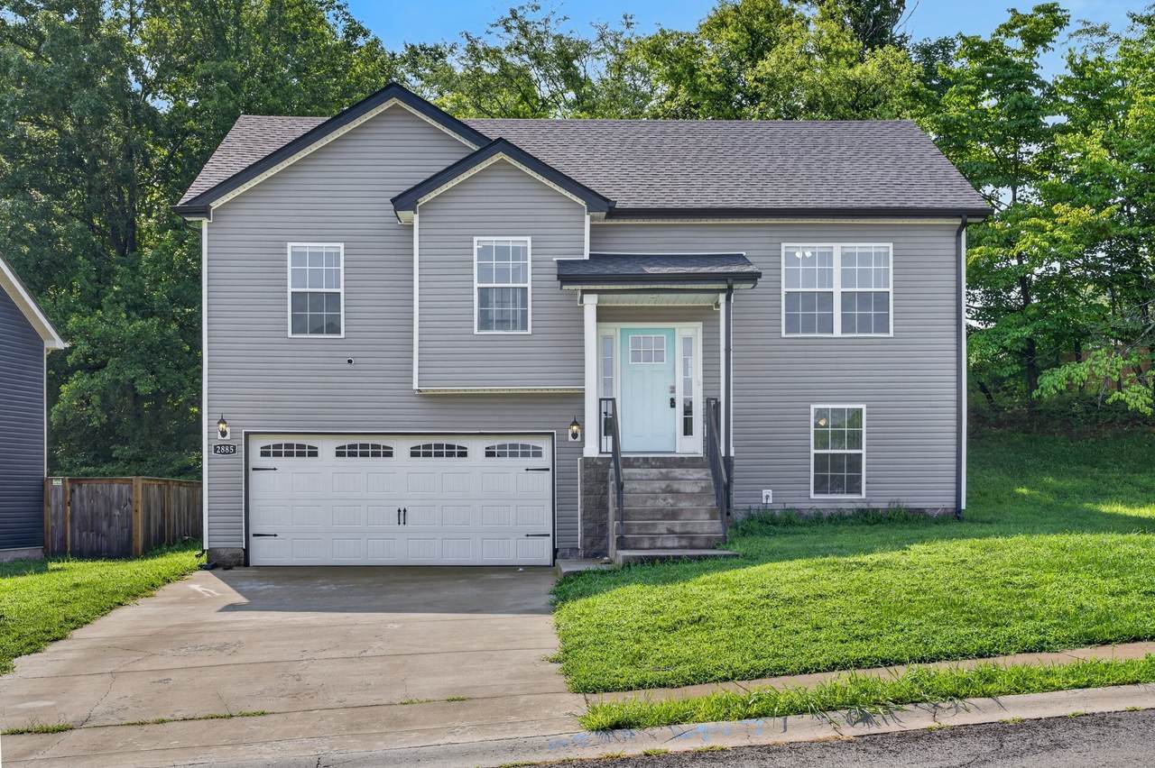 2885 Teakwood Dr - Photo 1
