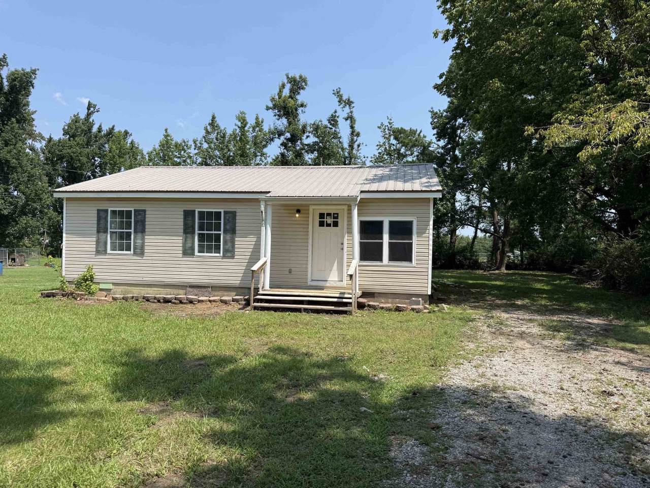 270 Maddox Loop - Photo 1