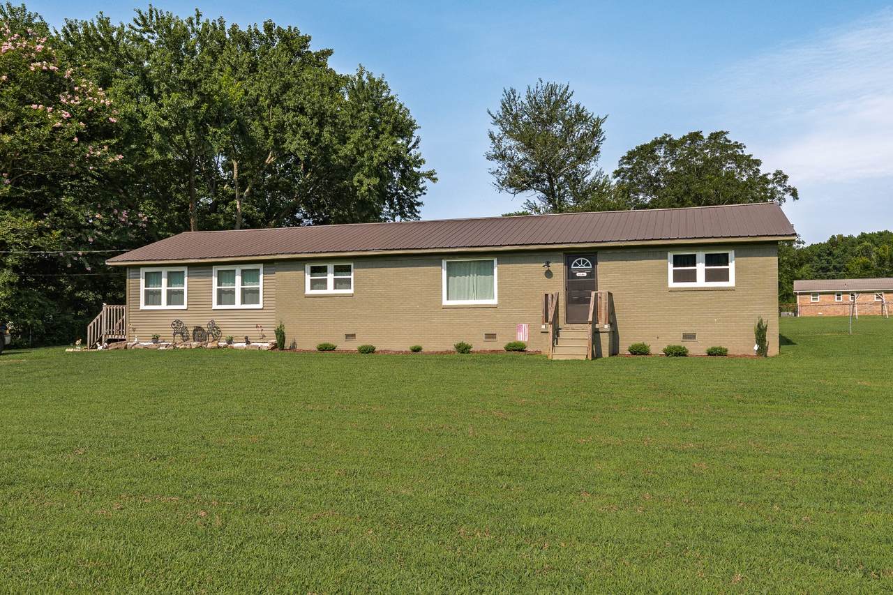 215 Old Huntsville Rd - Photo 1
