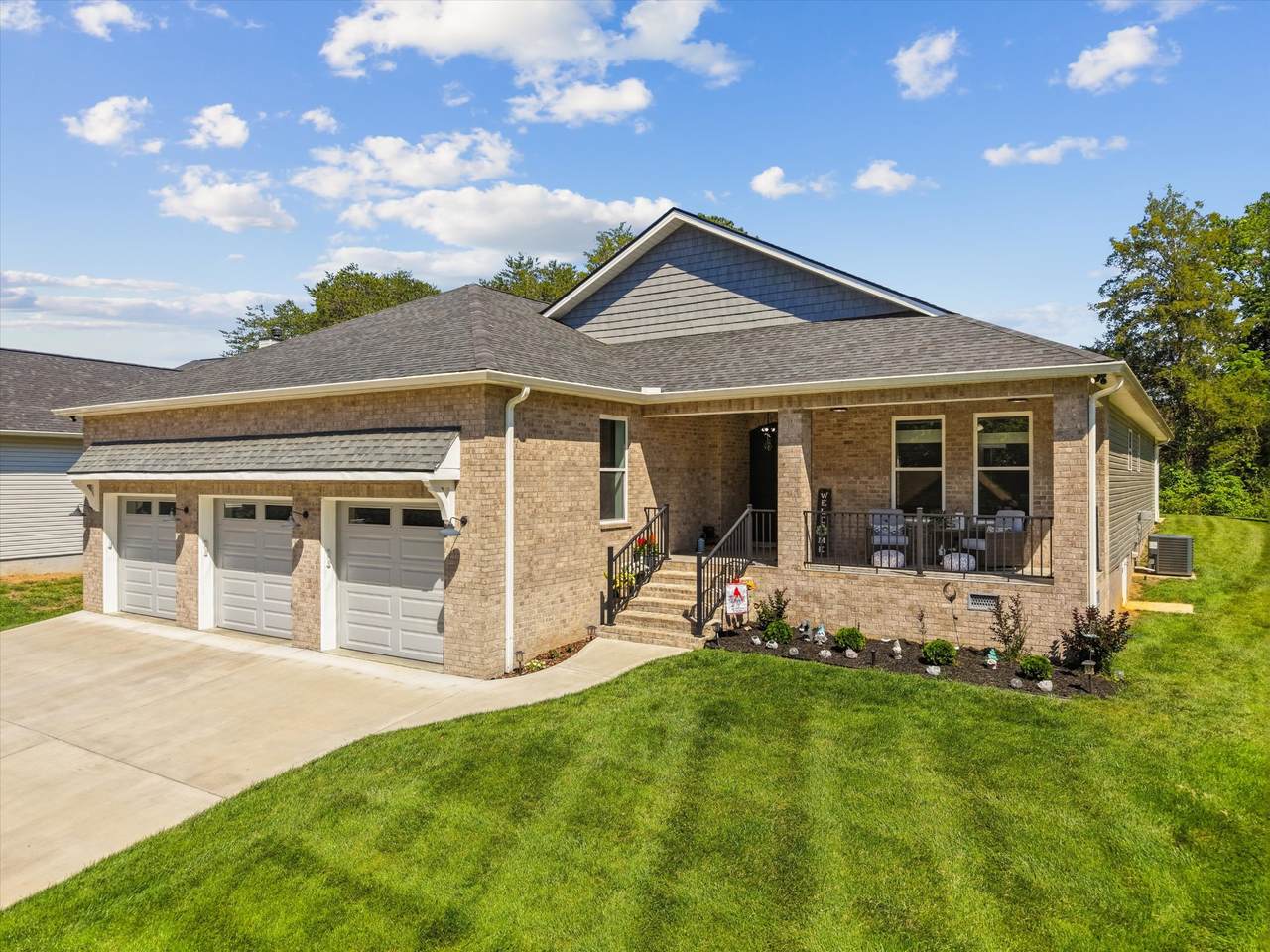 163 Dudala Way - Photo 1