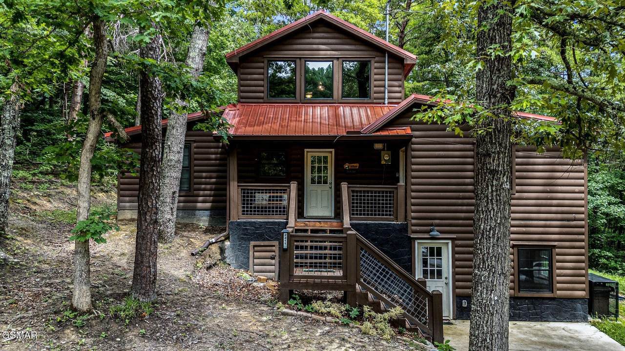 2211 Lake View Lane - Photo 1