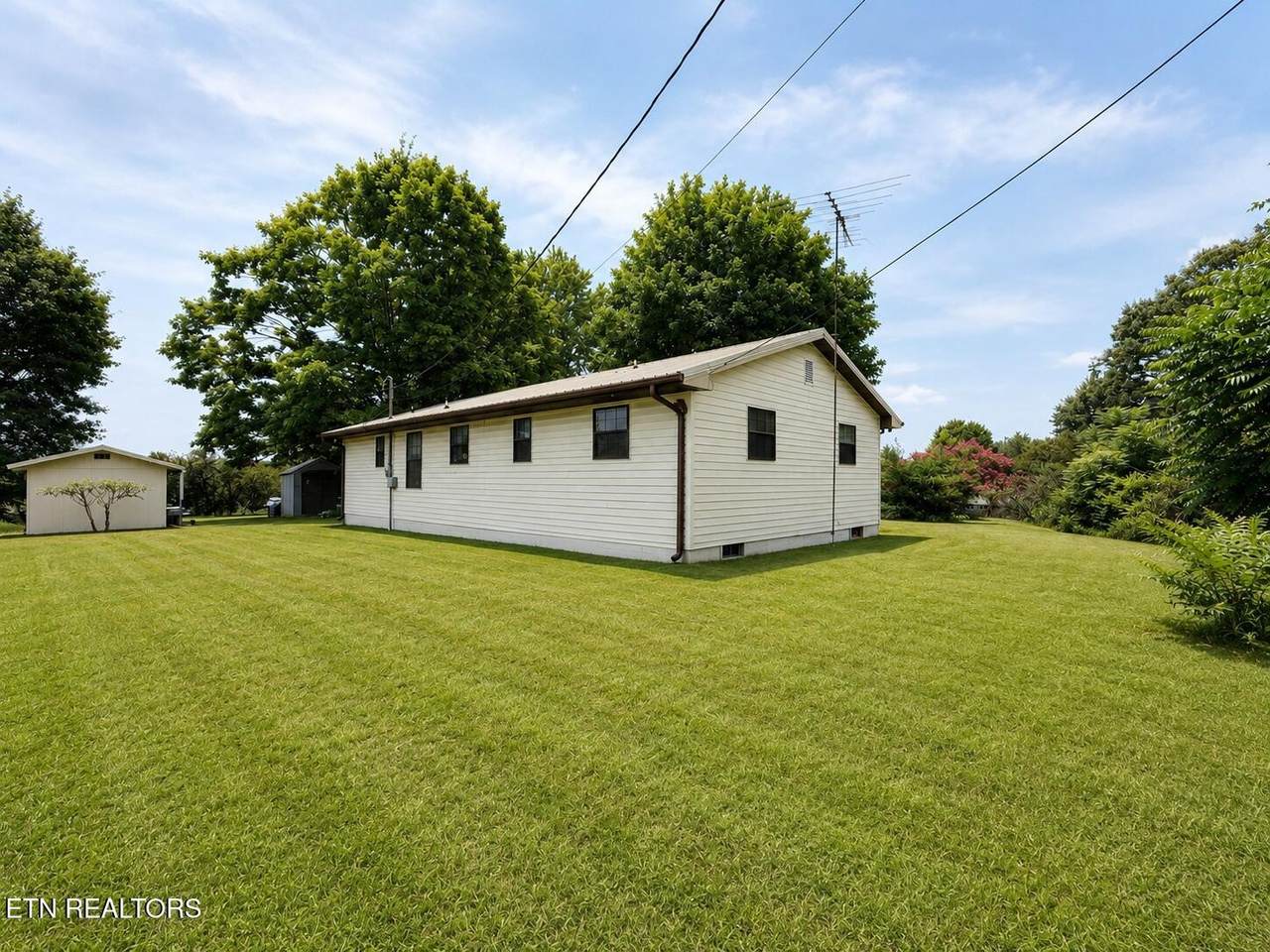 https://bt-photos.global.ssl.fastly.net/nashville/1280_boomver_1_RTC3312495-1.jpg