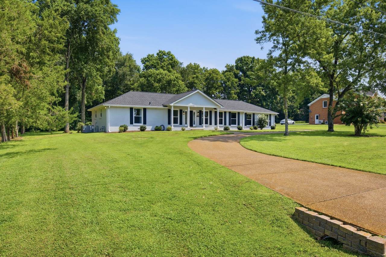 https://bt-photos.global.ssl.fastly.net/nashville/1280_boomver_1_RTC3312534-1.jpg