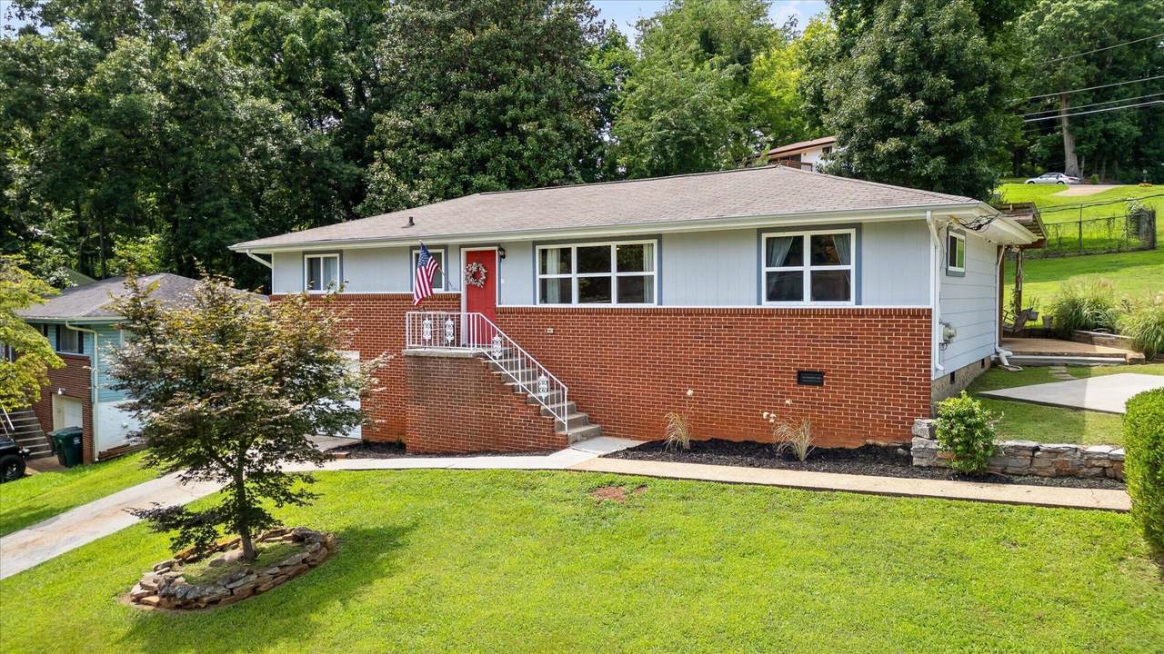 3620 Parkway Drive - Photo 1